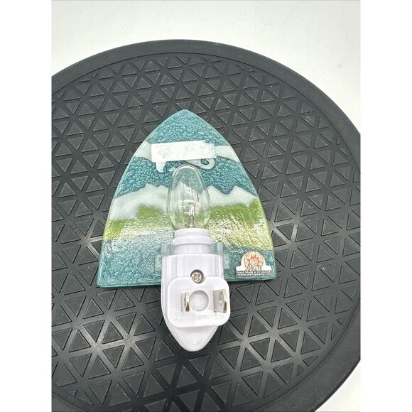 Artisan Made Glass Night Light Mountain River Ecuador - Picture 4 of 6